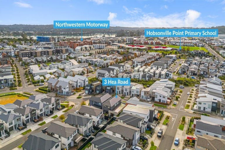 Photo of property in 3 Hea Road, Hobsonville, Auckland, 0616