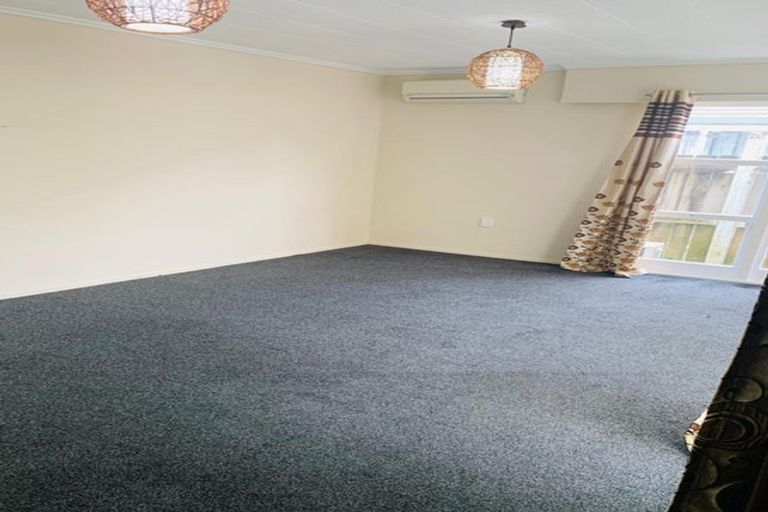 Photo of property in 1/35 Clendon Avenue, Papatoetoe, Auckland, 2025