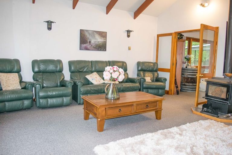 Photo of property in 32 Kowhai Avenue, Rangiora, 7400