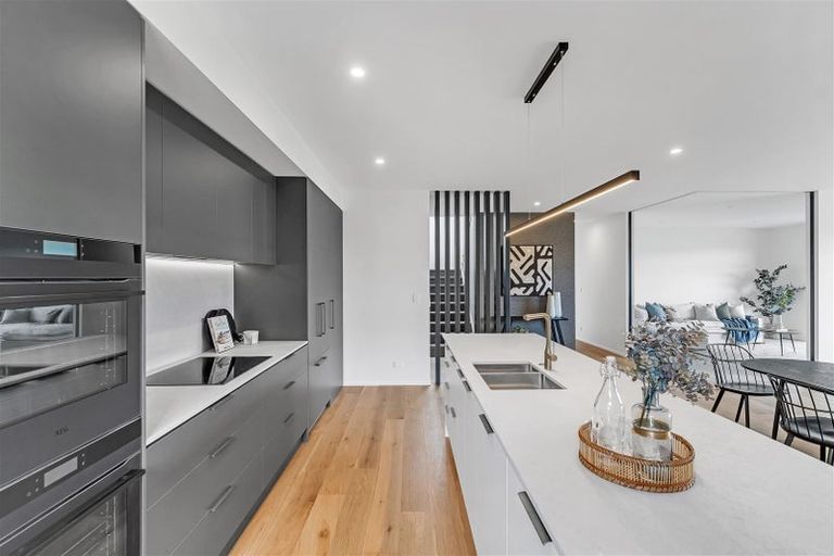 Photo of property in 33 Frank Ernest Crescent, Prebbleton, 7604