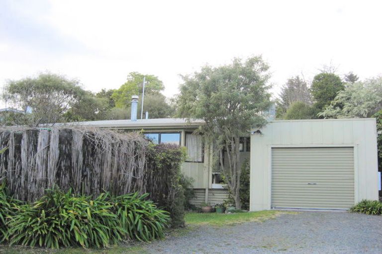 Photo of property in 265 Raniera Grove, Hatepe, Turangi, 3382
