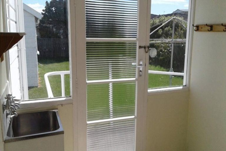 Photo of property in 81 Ira Street, Miramar, Wellington, 6022