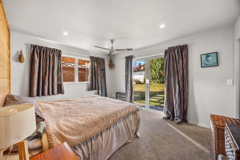 Photo of property in 7 Ellie Place, Lake Hawea, Wanaka, 9382