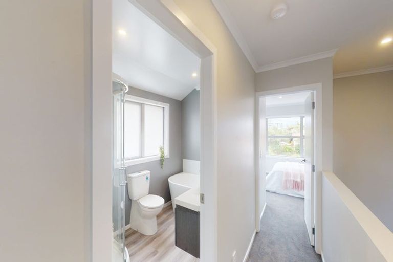 Photo of property in 34 Nile Street, Waterloo, Lower Hutt, 5011