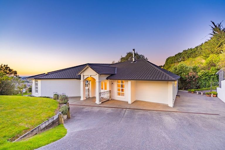 Photo of property in 35b Kotare Street, Waikanae, 5036