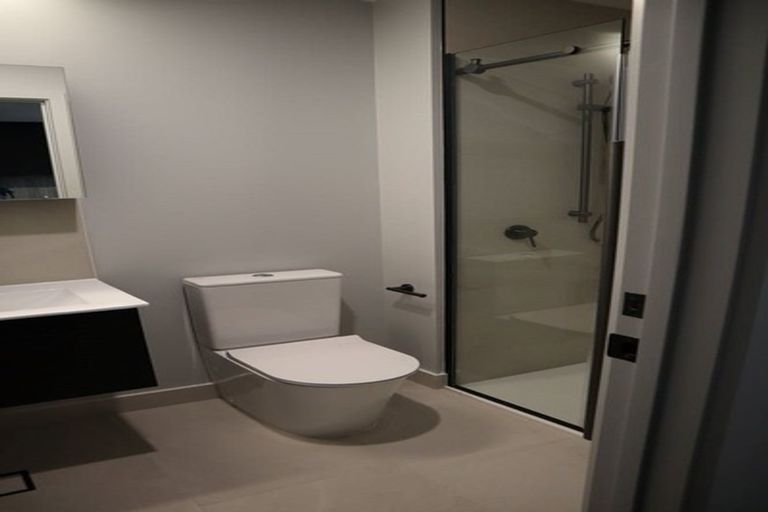 Photo of property in 404/2 Launch Road, Hobsonville, Auckland, 0616