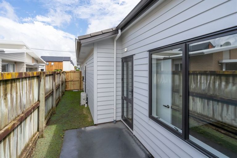 Photo of property in 1/23 Campbell Street, Karori, Wellington, 6012