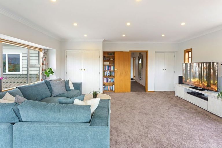 Photo of property in 30 Golf Road, Paraparaumu Beach, Paraparaumu, 5032