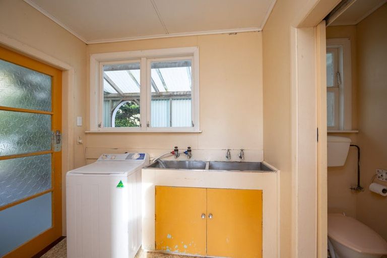 Photo of property in 582 Milson Line, Newbury, Palmerston North, 4478