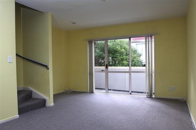 Photo of property in 11/20u Thompson Street, Mount Cook, Wellington, 6011