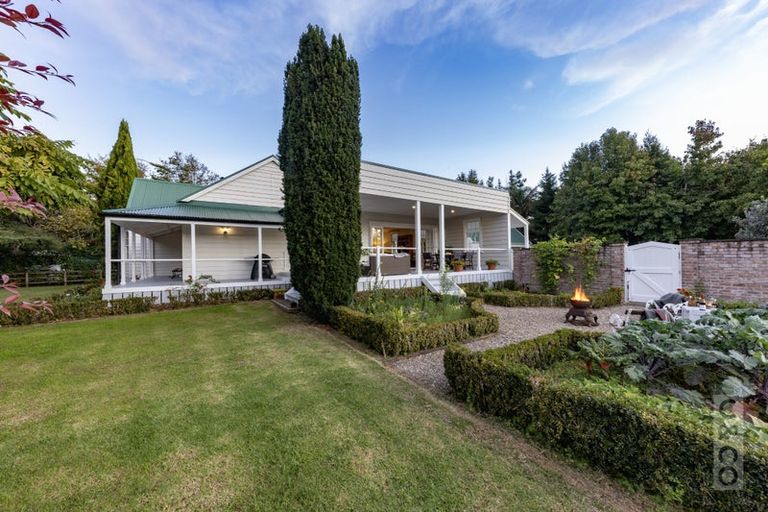Photo of property in 127a Access Road, Kumeu, 0891