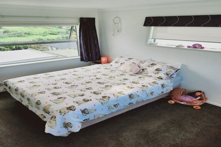 Photo of property in 126 Maire Road, Orewa, 0931