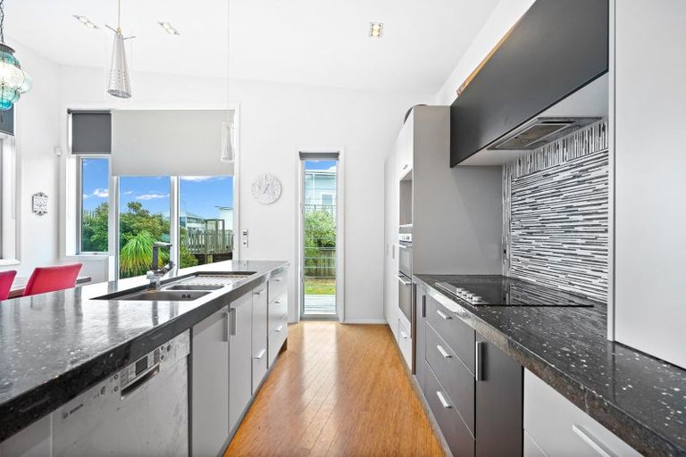 Photo of property in 26 Sunset Drive, Baylys Beach, Dargaville, 0377