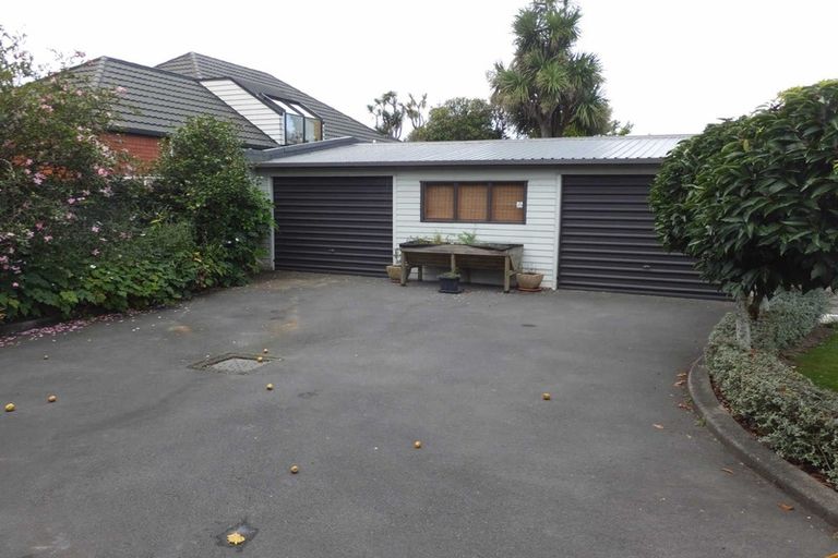 Photo of property in 52 Kilmarnock Street, Riccarton, Christchurch, 8011