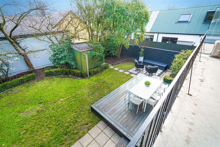 Photo of property in 1/27 Innes Road, St Albans, Christchurch, 8052