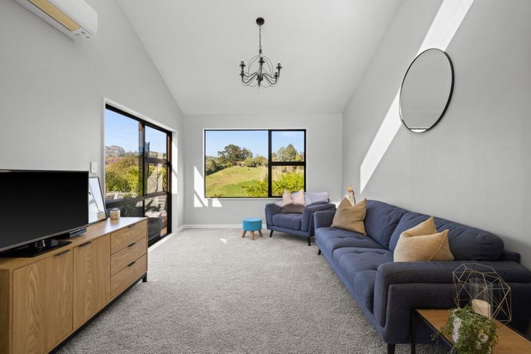 Photo of property in 57 Puflett Road, Havelock North, 4130