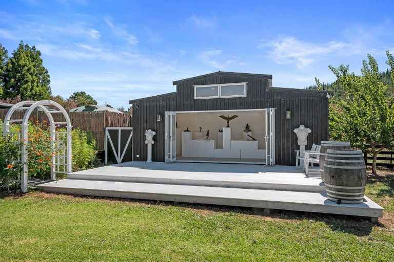 Photo of property in 240 Mill Flat Road, Riverhead, 0793