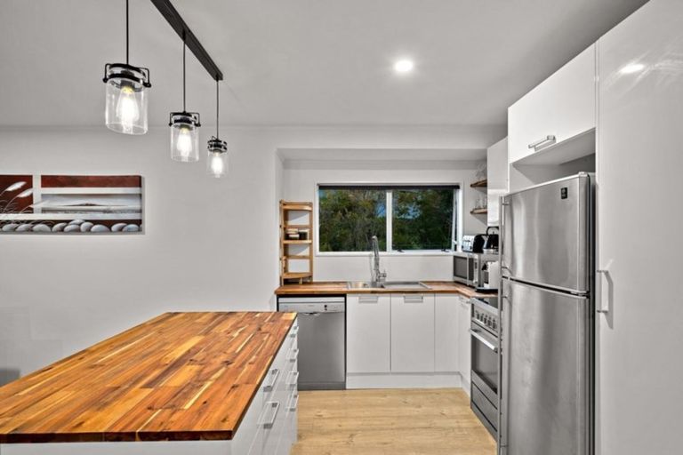 Photo of property in 29 Lilburn Crescent, Massey, Auckland, 0614