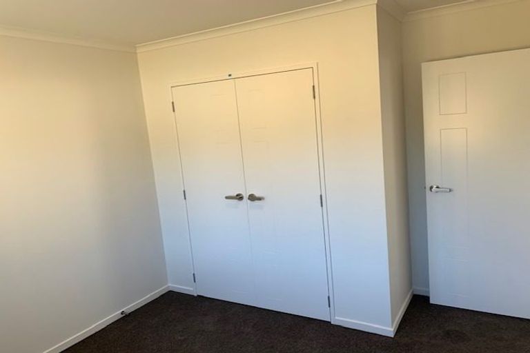 Photo of property in 35u2 Heath Street, Saint Andrews, Hamilton, 3200
