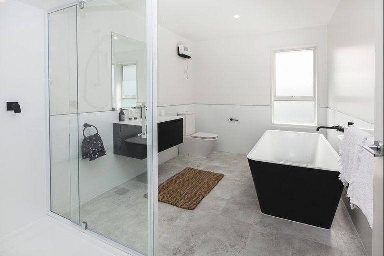 Photo of property in 15 Springbrook Lane, Northwood, Christchurch, 8051