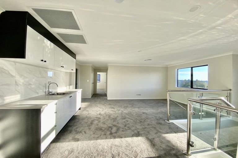 Photo of property in 14 Makau Road, Flat Bush, Auckland, 2019