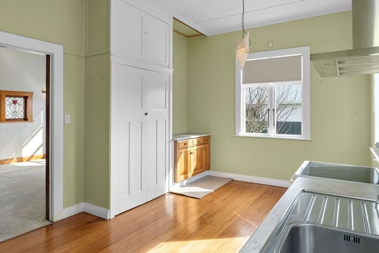 Photo of property in 40 Trafalgar Street, Levin, 5510