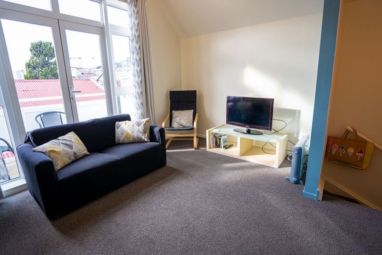 Photo of property in Pirie Street Townhouses, 36/35u Pirie Street, Mount Victoria, Wellington, 6011