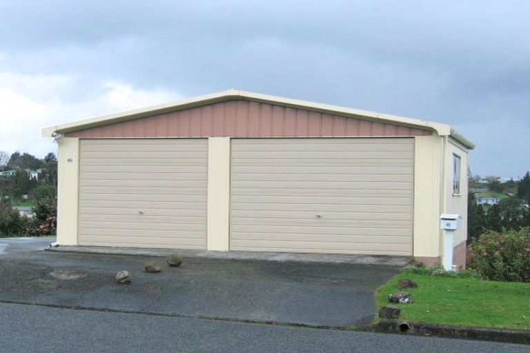 Photo of property in 43 Ogle Crescent, Te Kamo, Whangarei, 0112