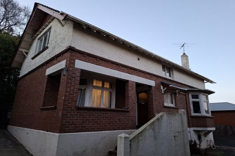 Photo of property in 21 Constitution Street, Dunedin Central, Dunedin, 9016