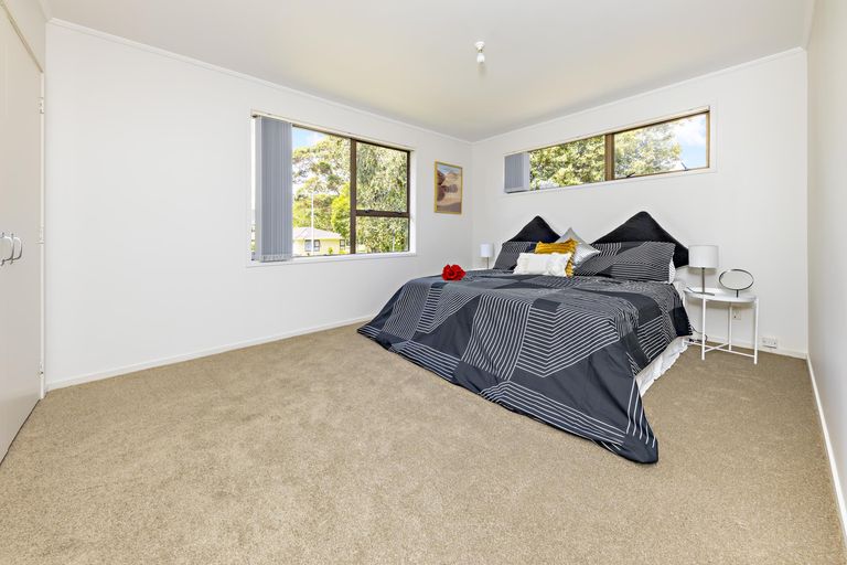 Photo of property in 3 Dewhurst Place, Favona, Auckland, 2024