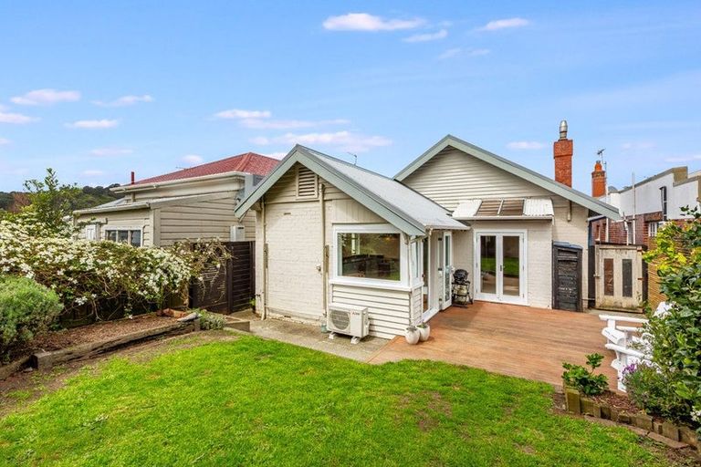 Photo of property in 24 Chilka Street, Berhampore, Wellington, 6023