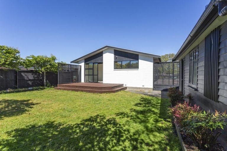 Photo of property in 2 Otaki Place, North New Brighton, Christchurch, 8083
