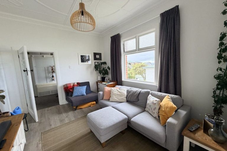 Photo of property in 125 Oakwood Avenue, Balaclava, Dunedin, 9011