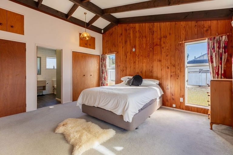 Photo of property in 20 Watts Street, Waipawa, 4210