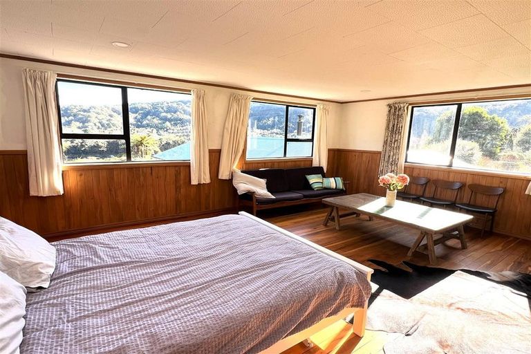 Photo of property in 1042 Main Road, Dobson, Greymouth, 7805