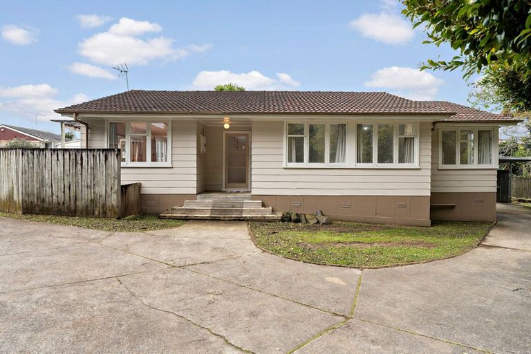 Photo of property in 6b Waikaremoana Place, Pakuranga Heights, Auckland, 2010