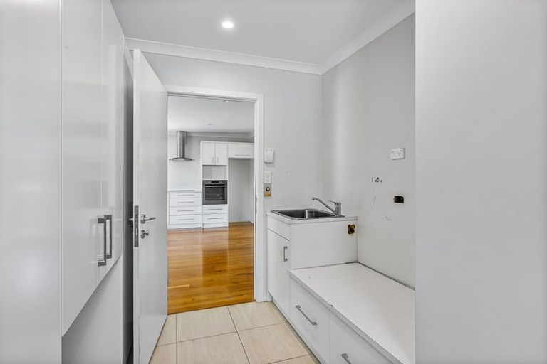Photo of property in 1137 Port Albert Road, Port Albert, Wellsford, 0973