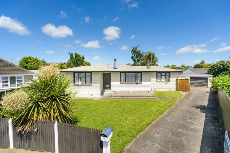 Photo of property in 10 Lewis Place, Highbury, Palmerston North, 4412