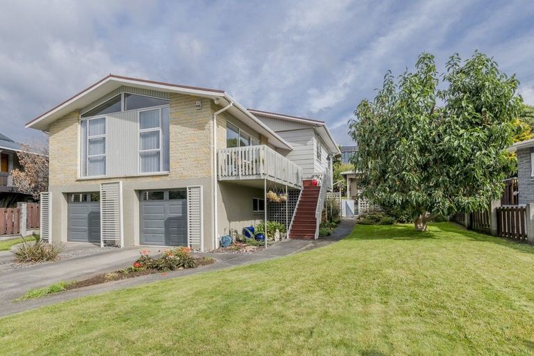 Photo of property in 12 Kennedy Drive, Levin, 5510