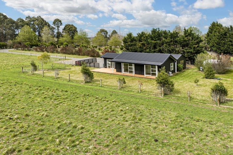 Photo of property in 251 Aorangi Road, Maraekakaho, Hastings, 4171