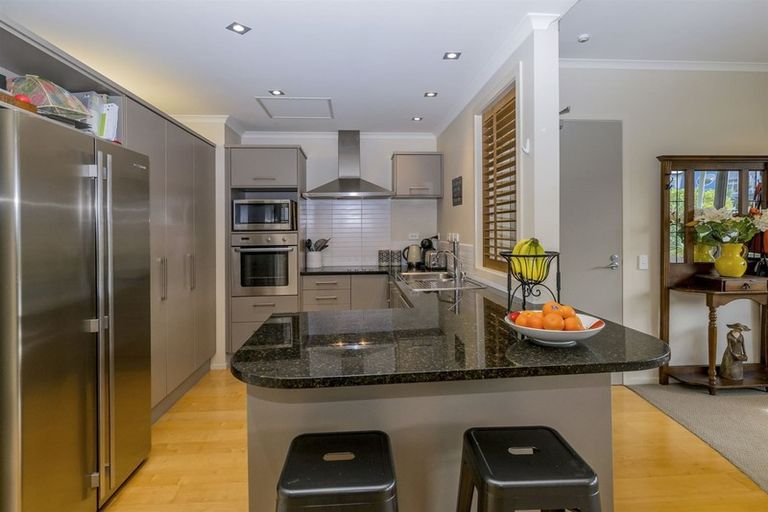 Photo of property in 4-u13 Seaview Road, Paraparaumu Beach, Paraparaumu, 5032