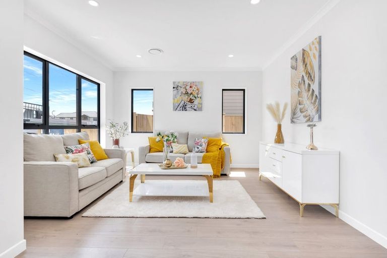 Photo of property in 19 Dungloe Avenue, Flat Bush, Auckland, 2019