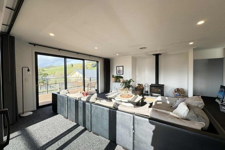 Photo of property in 13 George Street, Waihola, Milton, 9073