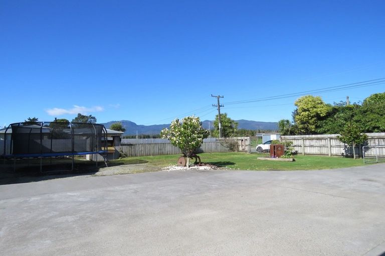 Photo of property in 183 Queen Street, Westport, 7825