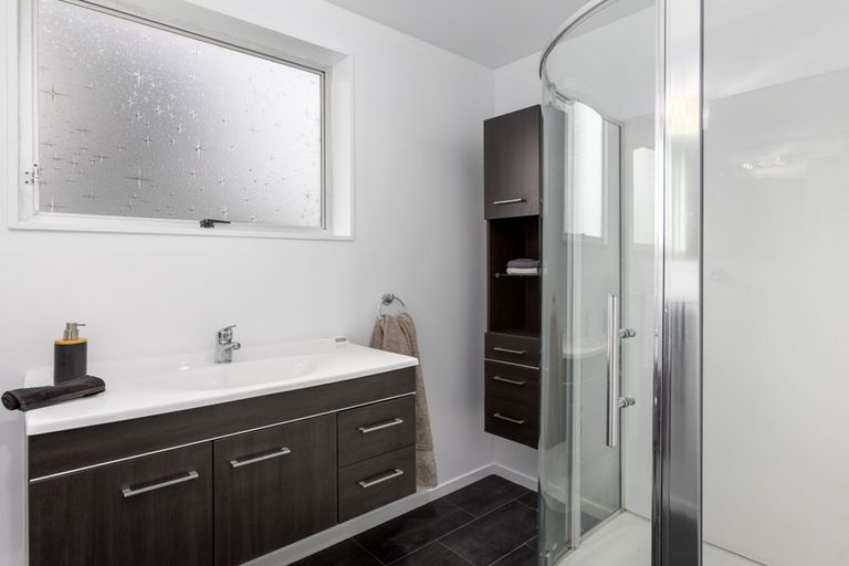 Photo of property in 514 Linwood Avenue, Woolston, Christchurch, 8062