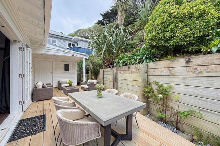 Photo of property in 44 Rakau Road, Hataitai, Wellington, 6021