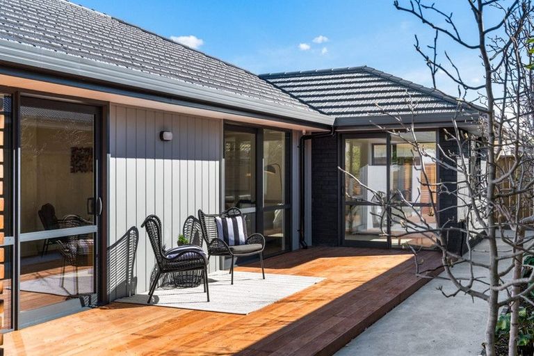 Photo of property in 11 Magnolia Drive, Springlands, Blenheim, 7201