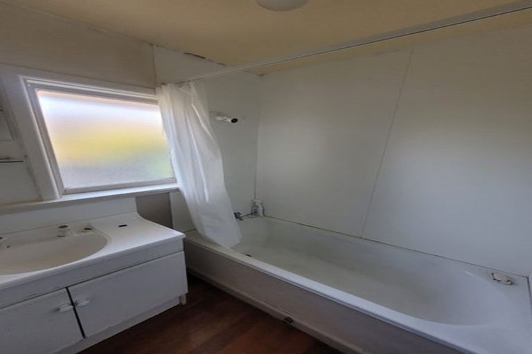 Photo of property in 23 Gregan Crescent, Burnside, Christchurch, 8053