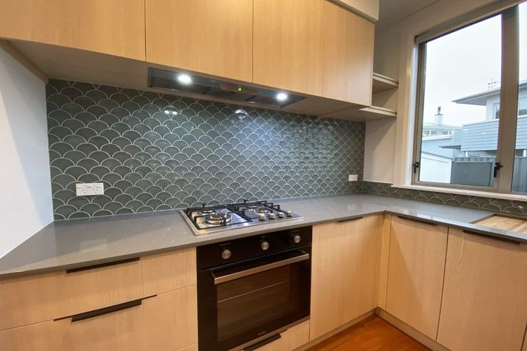 Photo of property in 6 Kenny Avenue, Ahuriri, Napier, 4110