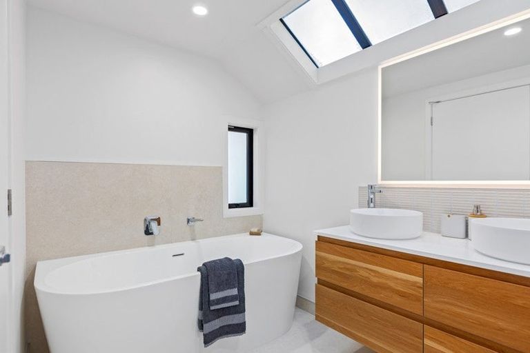 Photo of property in 28 Panorama Road, Clifton, Christchurch, 8081